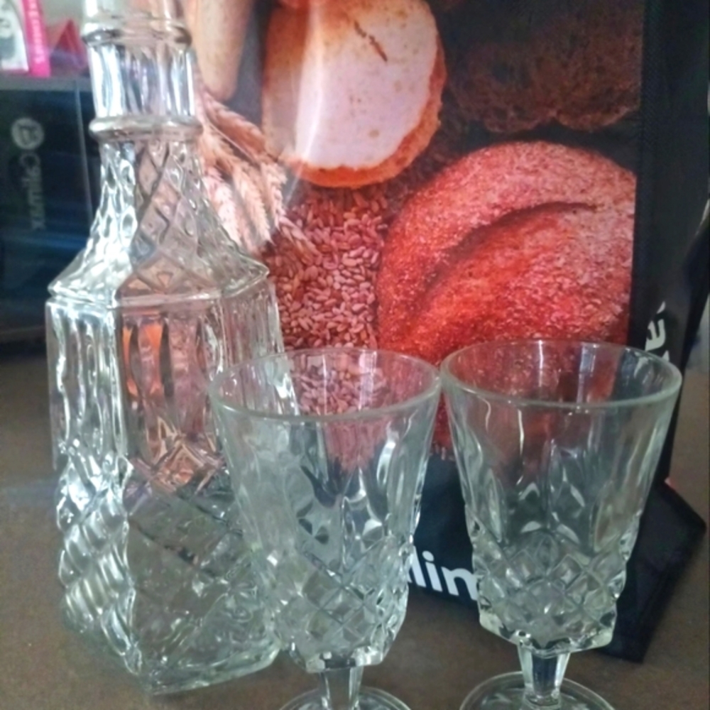 Crystal Set of 3. Decorative Classic Liquor container. Hand made crafted.